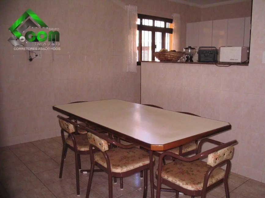 Foto 8 de Chácara com 6 quartos à venda, 2500m2 em Bom Jesus Dos Perdoes - SP