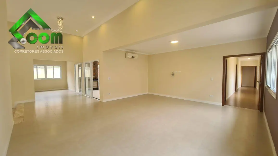 Casa de Condomínio com 3 quartos à venda, 815m2 em Atibaia - SP - imagem 7 Foto 7 de Casa de Condomínio com 3 quartos à venda, 815m2 em Atibaia - SP