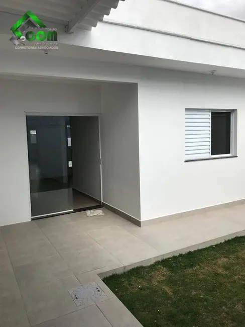Foto 3 de Casa com 3 quartos à venda, 175m2 em Nova Cerejeira, Atibaia - SP