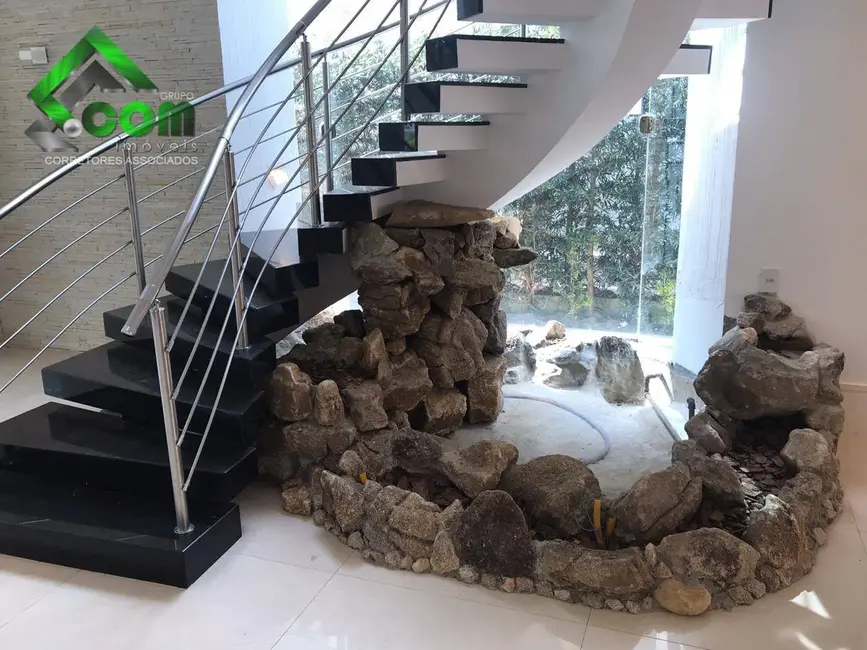 Casa de Condomínio com 4 quartos à venda, 642m2 em Jardim Floresta, Atibaia - SP - imagem 7 Foto 7 de Casa de Condomínio com 4 quartos à venda, 642m2 em Jardim Floresta, Atibaia - SP