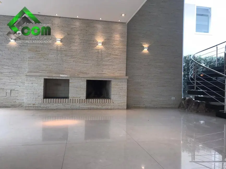 Casa de Condomínio com 4 quartos à venda, 642m2 em Jardim Floresta, Atibaia - SP - imagem 3 Foto 3 de Casa de Condomínio com 4 quartos à venda, 642m2 em Jardim Floresta, Atibaia - SP