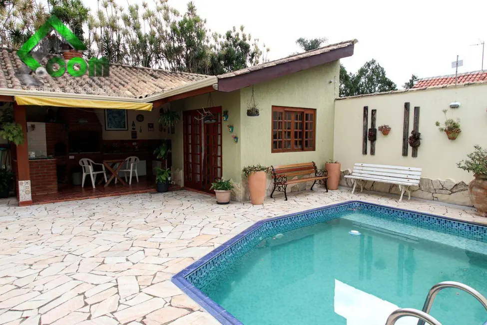 Foto 4 de Casa com 3 quartos à venda, 480m2 em Vila Petrópolis, Atibaia - SP