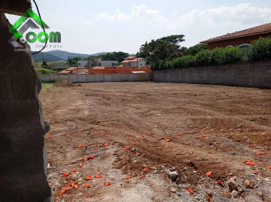Foto 1 de Terreno / Lote à venda, 640m2 em Atibaia - SP