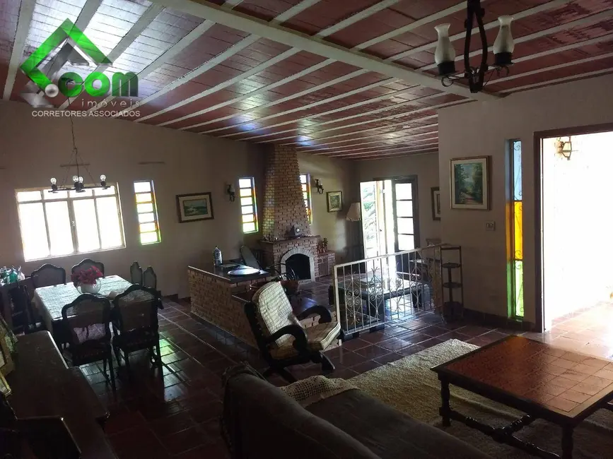 Foto 4 de Chácara com 4 quartos à venda, 9000m2 em Portão, Atibaia - SP