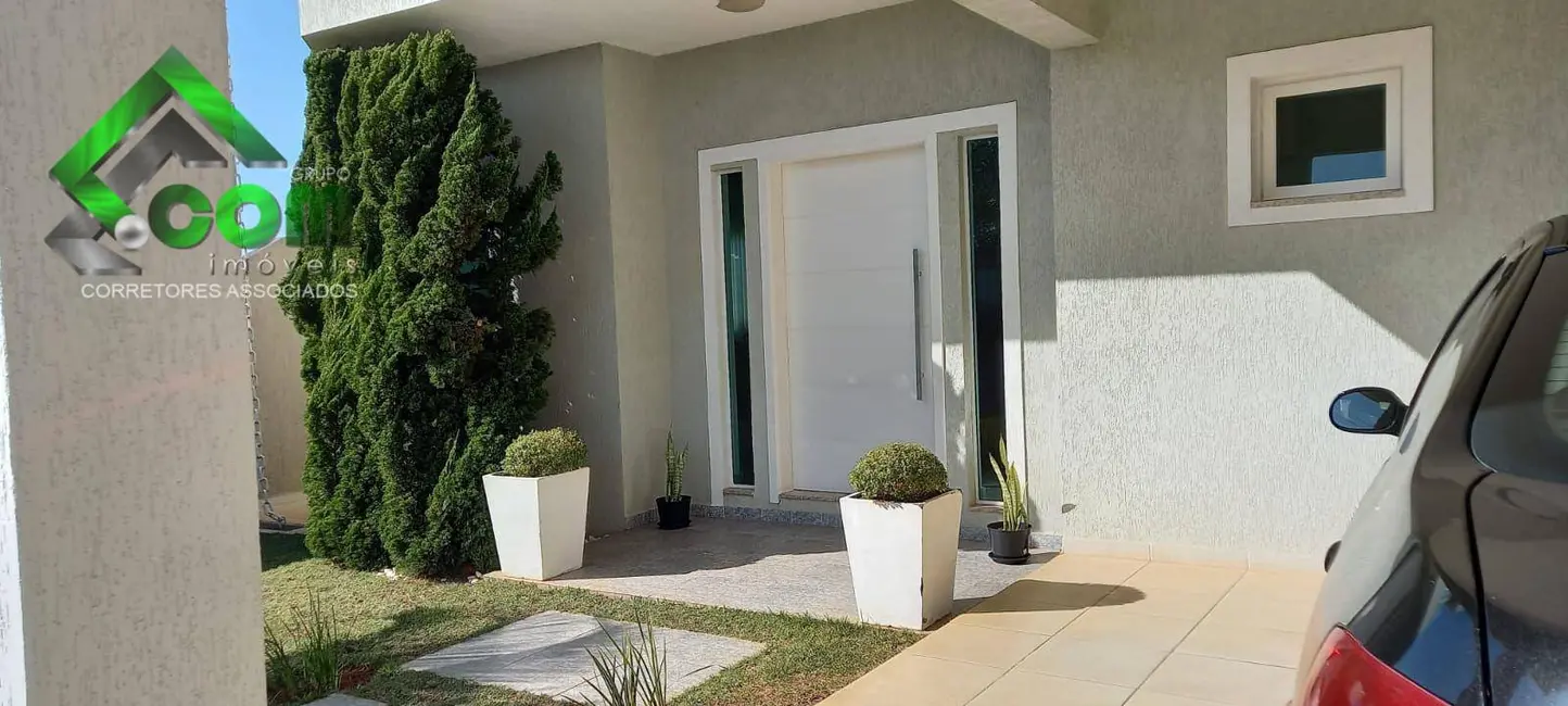 Foto 6 de Casa com 3 quartos à venda, 360m2 em Atibaia - SP