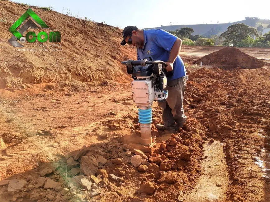 Foto 6 de Terreno / Lote à venda, 1000m2 em Joanopolis - SP