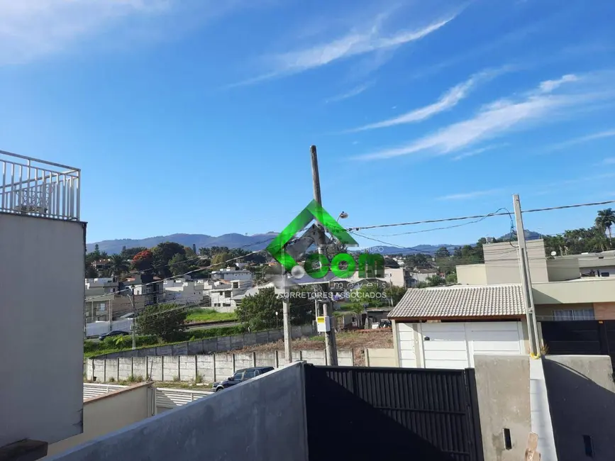 Foto 6 de Casa com 3 quartos à venda, 200m2 em Jardim do Lago, Atibaia - SP