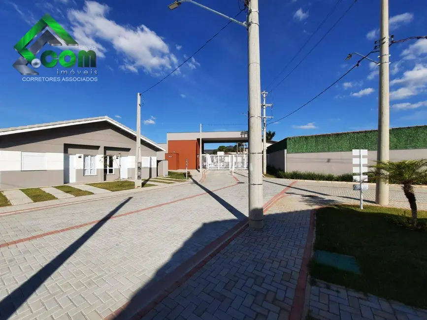 Foto 2 de Casa de Condomínio com 2 quartos à venda, 129m2 em Atibaia - SP