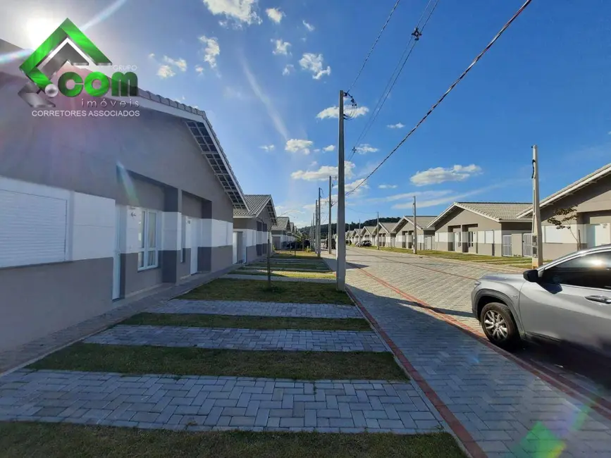 Foto 3 de Casa de Condomínio com 2 quartos à venda, 129m2 em Atibaia - SP