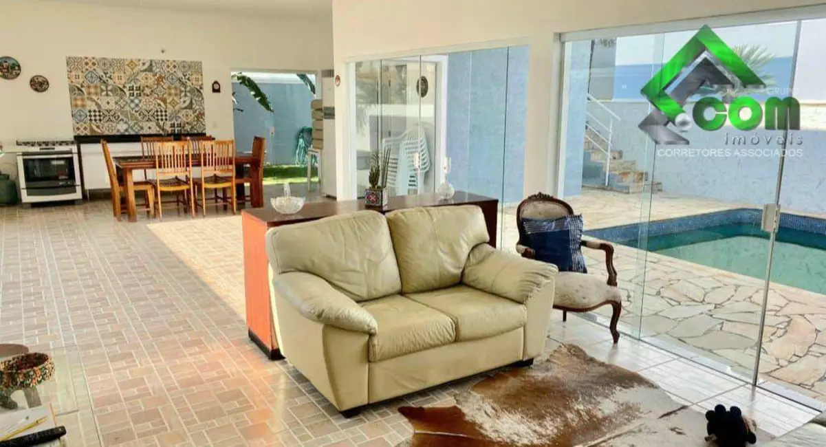 Casa de Condomínio com 3 quartos à venda, 600m2 em Atibaia - SP - imagem 6 Foto 6 de Casa de Condomínio com 3 quartos à venda, 600m2 em Atibaia - SP