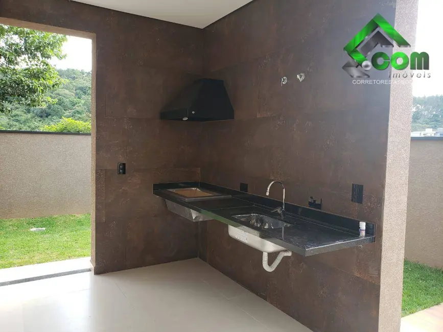Foto 6 de Casa de Condomínio com 3 quartos à venda, 300m2 em Atibaia - SP