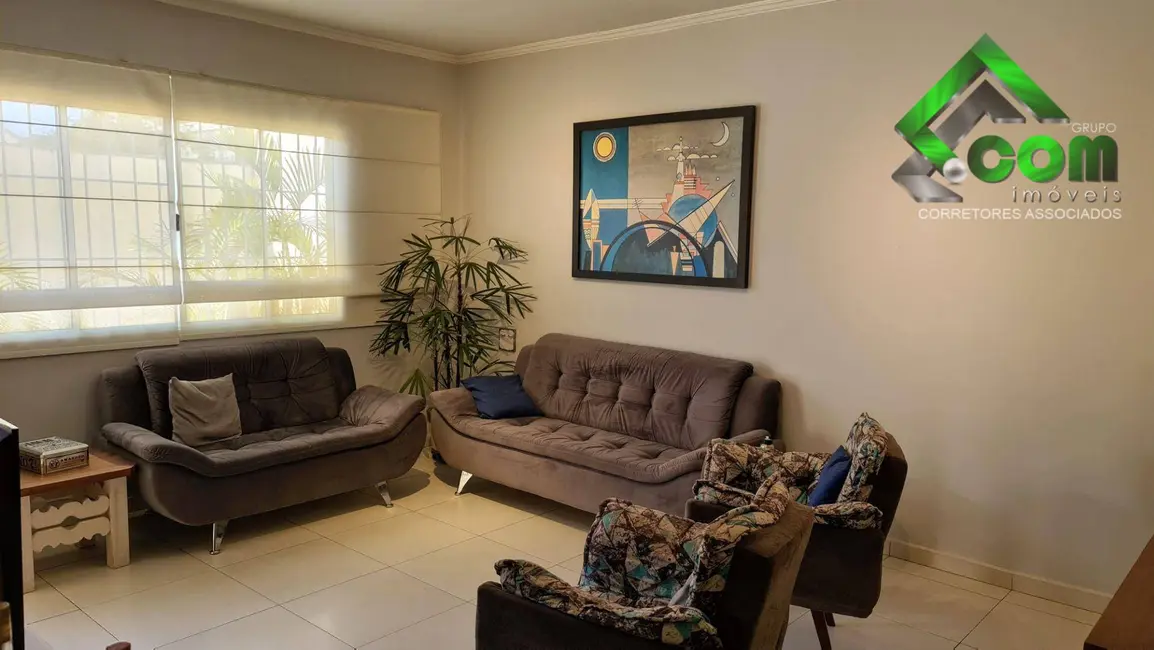 Casa com 3 quartos à venda, 250m2 em Jardim Vista Alegre, Braganca Paulista - SP - imagem 5 Foto 5 de Casa com 3 quartos à venda, 250m2 em Jardim Vista Alegre, Braganca Paulista - SP