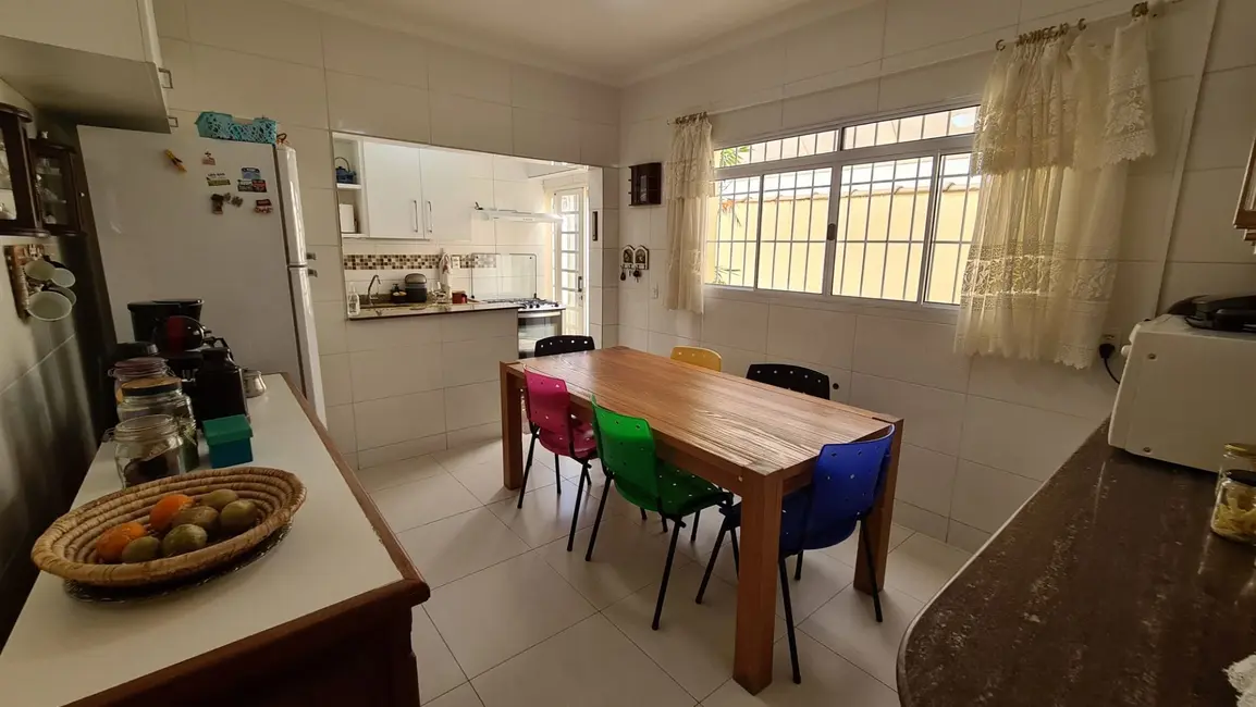 Casa com 3 quartos à venda, 250m2 em Jardim Vista Alegre, Braganca Paulista - SP - imagem 7 Foto 7 de Casa com 3 quartos à venda, 250m2 em Jardim Vista Alegre, Braganca Paulista - SP
