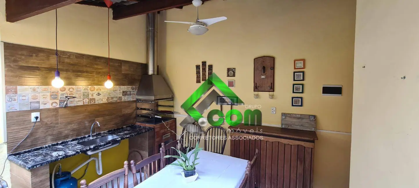 Casa com 3 quartos à venda, 250m2 em Jardim Vista Alegre, Braganca Paulista - SP - imagem 2 Foto 2 de Casa com 3 quartos à venda, 250m2 em Jardim Vista Alegre, Braganca Paulista - SP