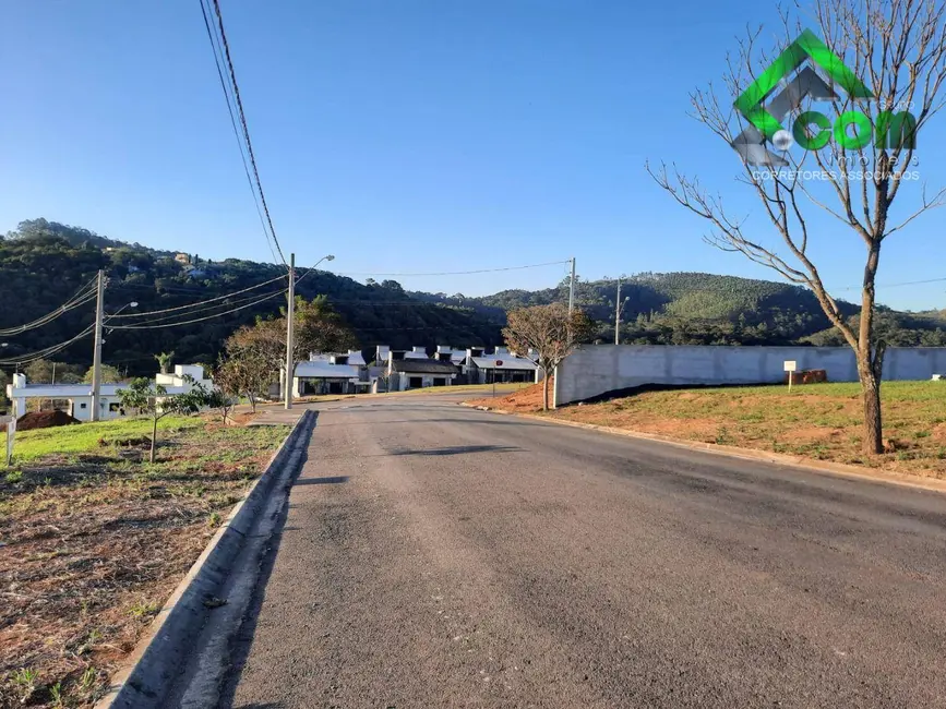 Foto 1 de Terreno / Lote à venda, 700m2 em Bom Jesus Dos Perdoes - SP