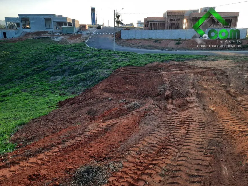 Foto 8 de Terreno / Lote à venda, 712m2 em Bom Jesus Dos Perdoes - SP