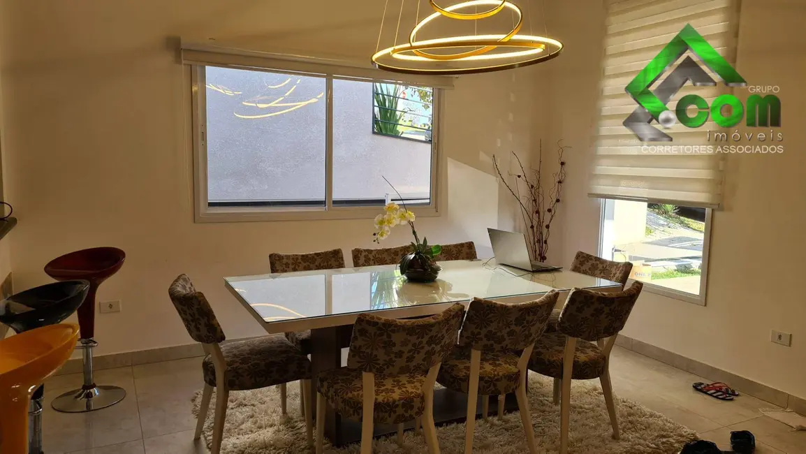 Foto 2 de Casa de Condomínio com 4 quartos à venda, 300m2 em Atibaia - SP