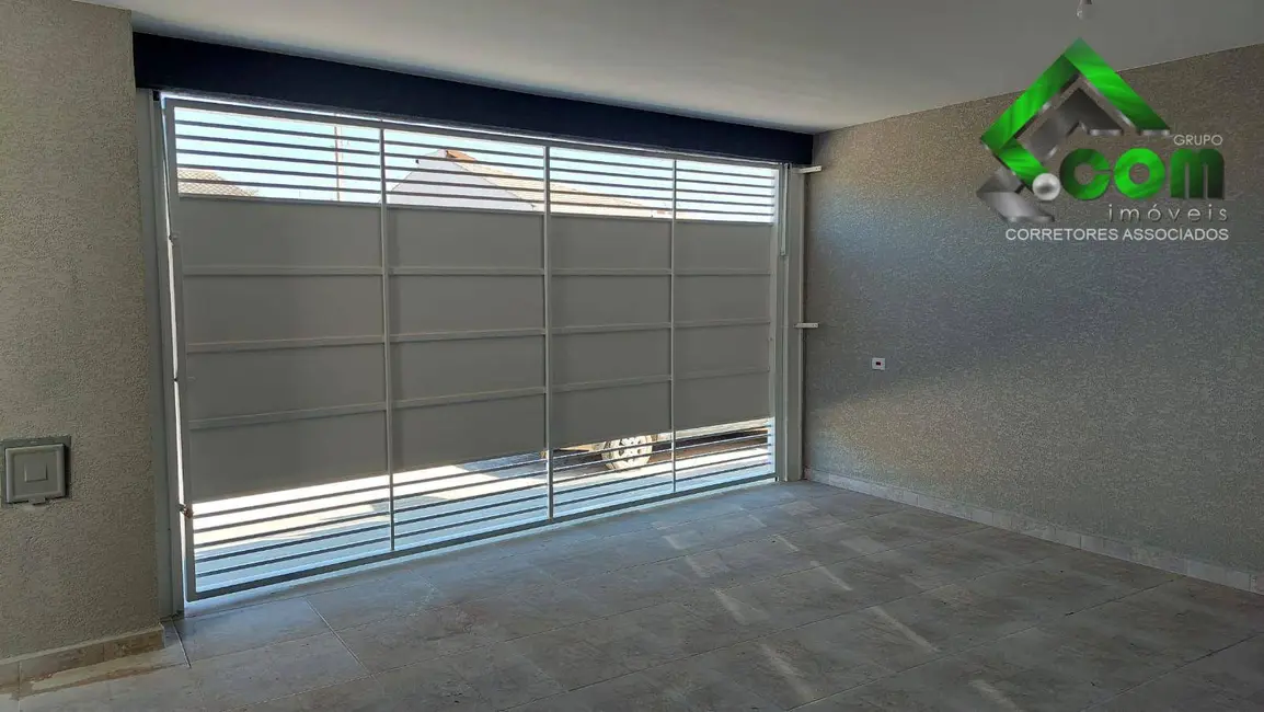 Foto 3 de Casa com 3 quartos à venda, 176m2 em Nova Cerejeira, Atibaia - SP