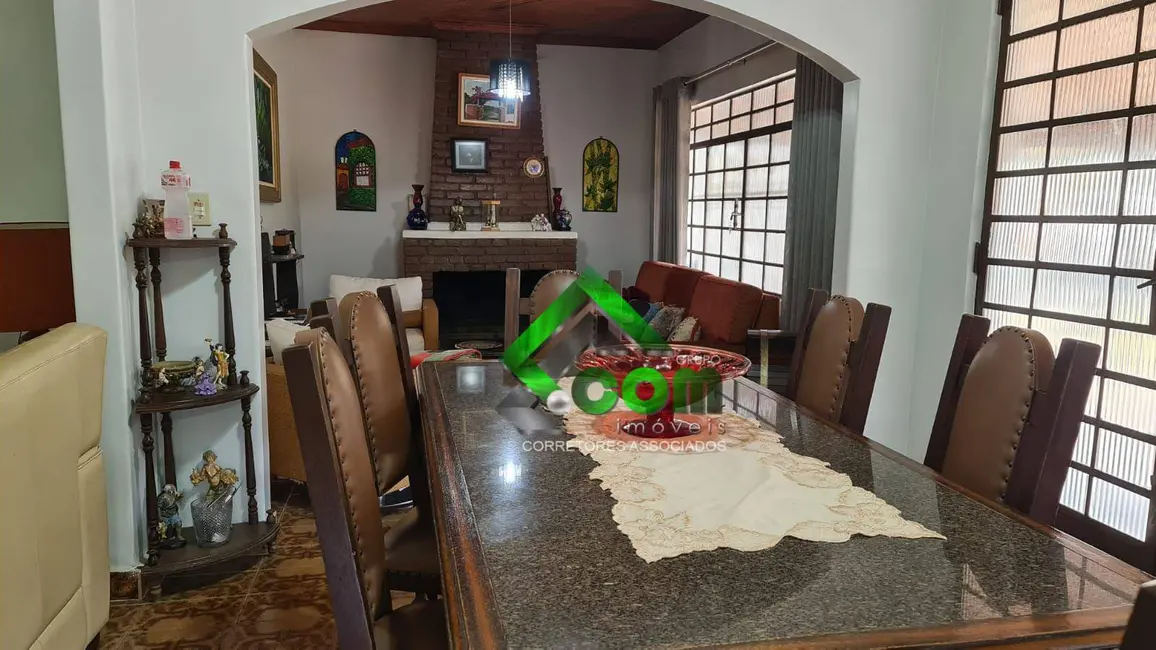 Foto 7 de Chácara com 3 quartos à venda, 6200m2 em Jardim Estância Brasil, Atibaia - SP