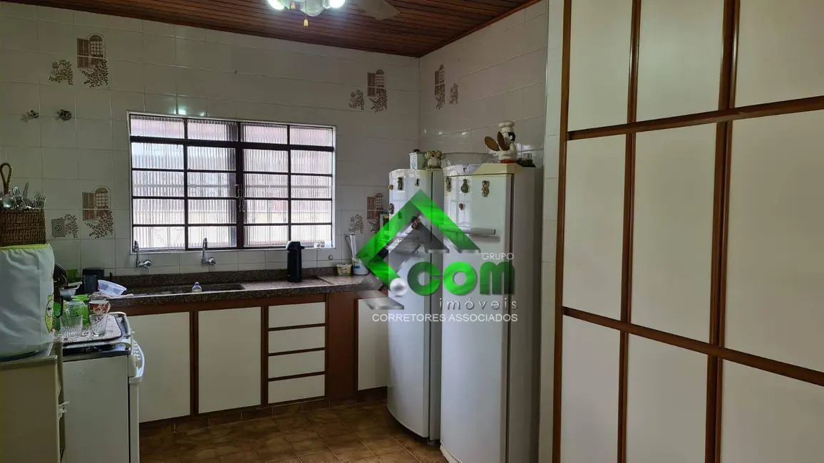 Foto 8 de Chácara com 3 quartos à venda, 6200m2 em Jardim Estância Brasil, Atibaia - SP