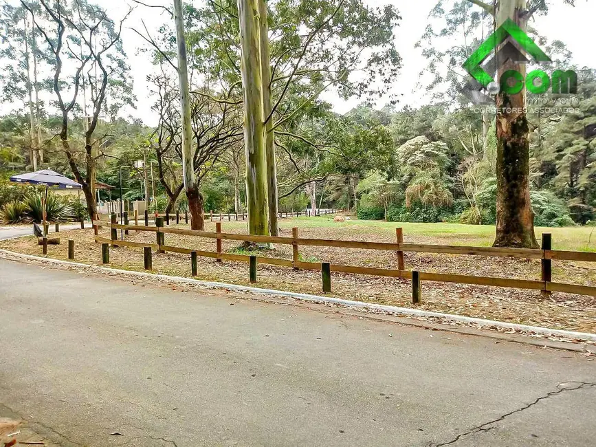 Foto 4 de Terreno / Lote à venda, 730m2 em Jardim Itaquiti, Barueri - SP