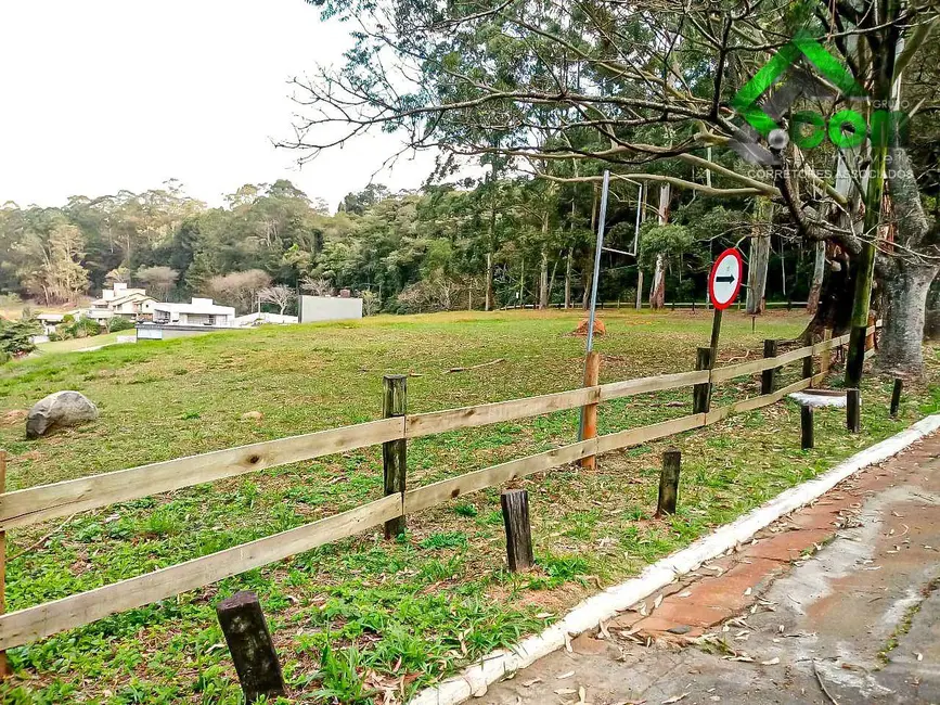 Foto 1 de Terreno / Lote à venda, 730m2 em Jardim Itaquiti, Barueri - SP