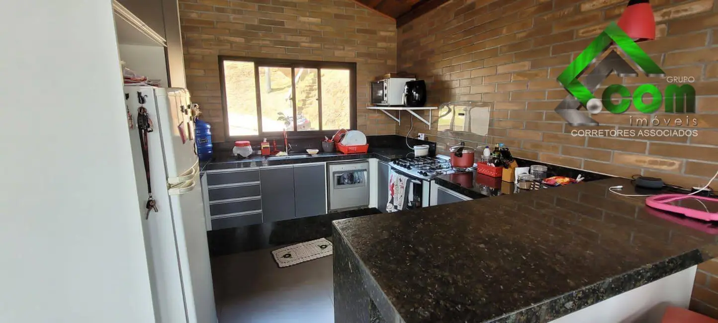 Foto 6 de Casa de Condomínio com 3 quartos à venda, 1000m2 em Estância Santa Maria do Laranjal, Atibaia - SP