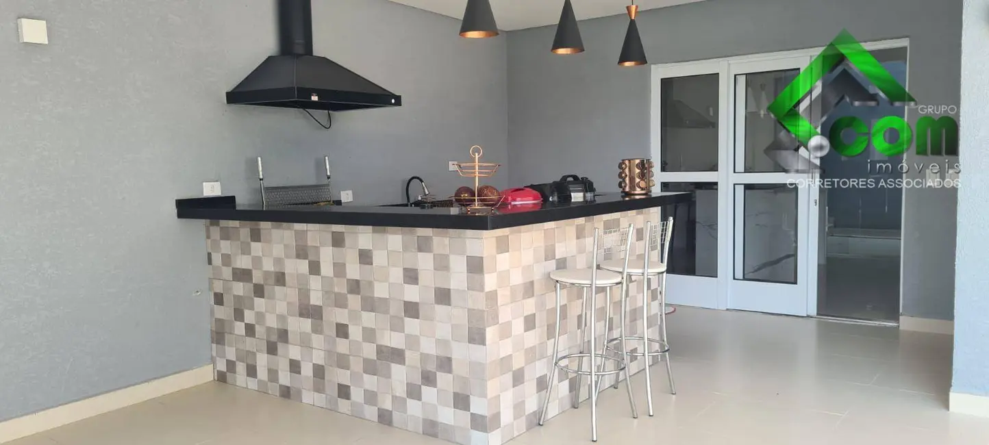 Foto 5 de Casa com 4 quartos à venda, 270m2 em Jardim Maristela, Atibaia - SP