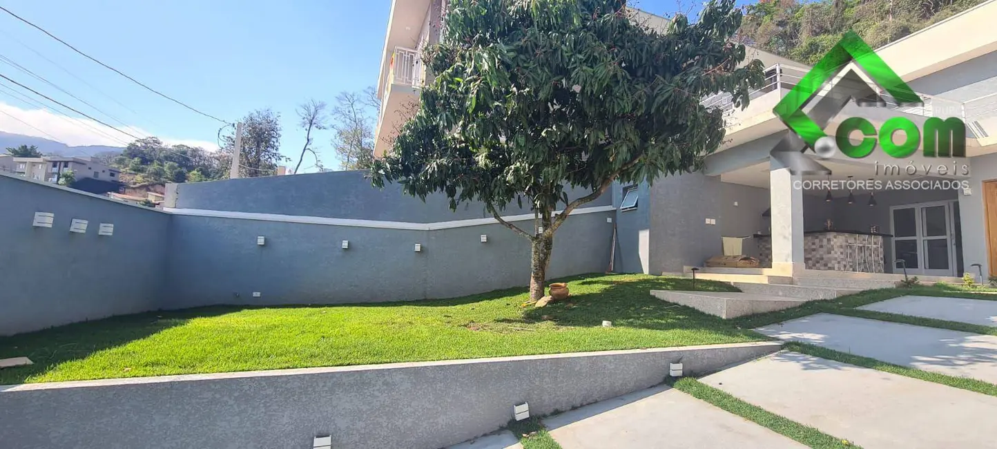 Foto 2 de Casa com 4 quartos à venda, 270m2 em Jardim Maristela, Atibaia - SP