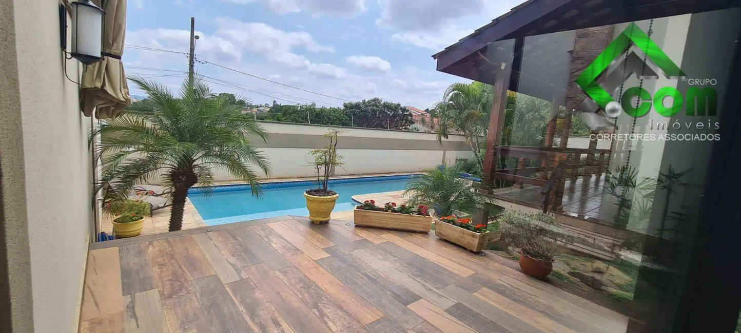 Casa com 3 quartos à venda, 813m2 em Jardim Paulista, Atibaia - SP - imagem 6 Foto 6 de Casa com 3 quartos à venda, 813m2 em Jardim Paulista, Atibaia - SP