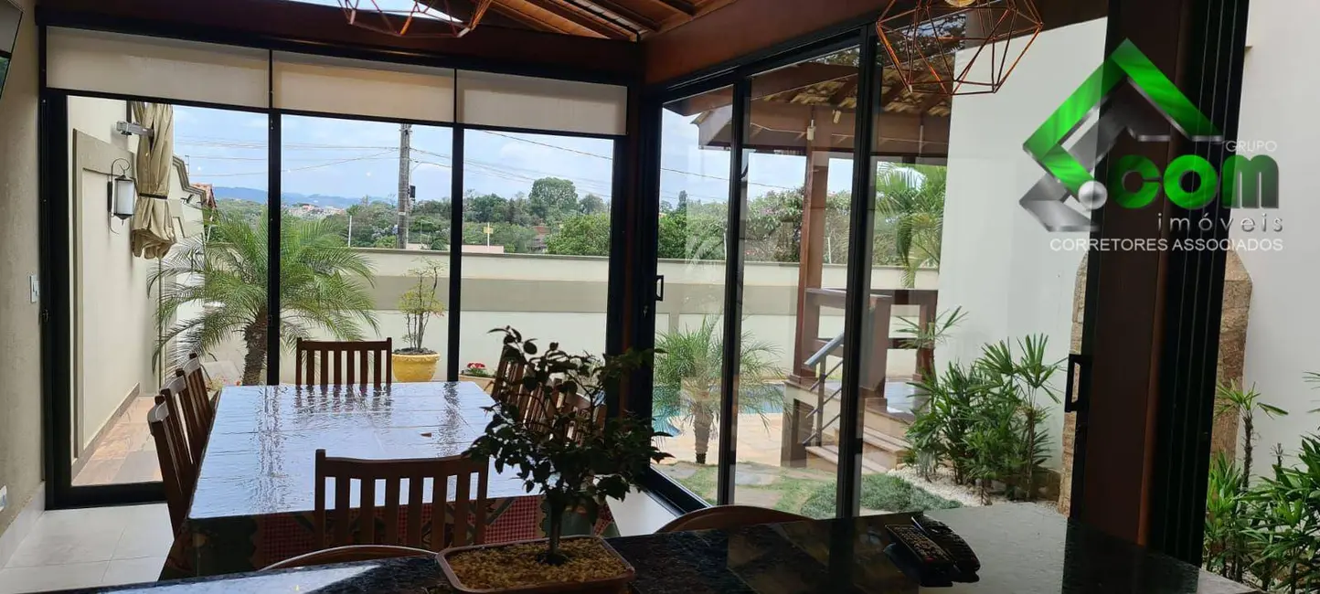 Casa com 3 quartos à venda, 813m2 em Jardim Paulista, Atibaia - SP - imagem 8 Foto 8 de Casa com 3 quartos à venda, 813m2 em Jardim Paulista, Atibaia - SP