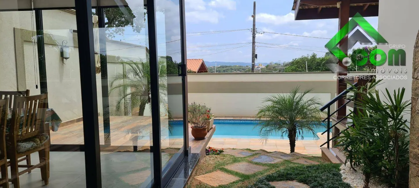 Casa com 3 quartos à venda, 813m2 em Jardim Paulista, Atibaia - SP - imagem 2 Foto 2 de Casa com 3 quartos à venda, 813m2 em Jardim Paulista, Atibaia - SP