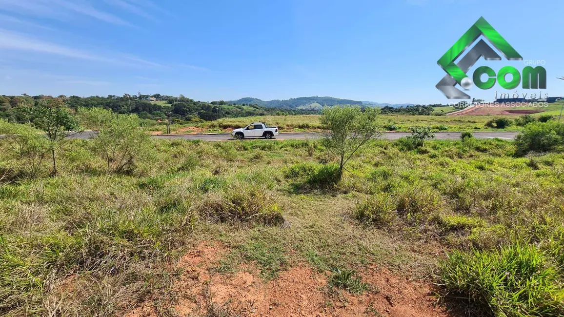 Foto 1 de Terreno / Lote à venda, 300m2 em Laranja Azeda, Atibaia - SP