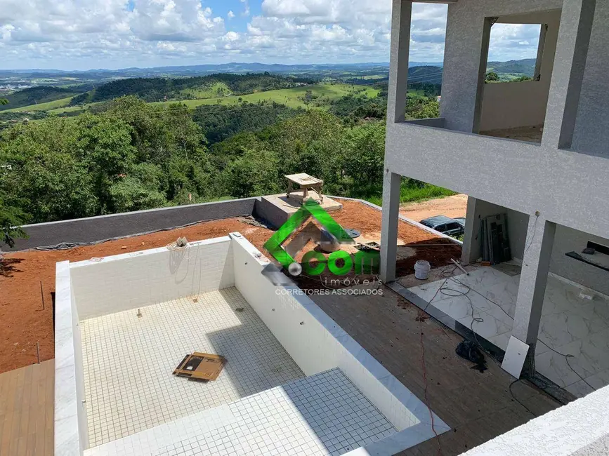 Casa de Condomínio com 4 quartos à venda, 600m2 em Estância Santa Maria do Laranjal, Atibaia - SP - imagem 5 Foto 5 de Casa de Condomínio com 4 quartos à venda, 600m2 em Estância Santa Maria do Laranjal, Atibaia - SP