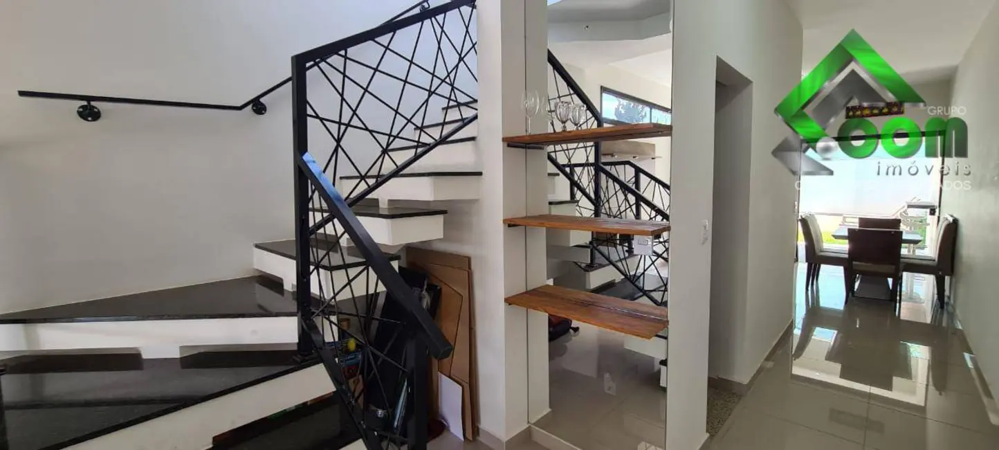 Foto 6 de Casa com 2 quartos à venda, 162m2 em Jardim do Lago, Atibaia - SP