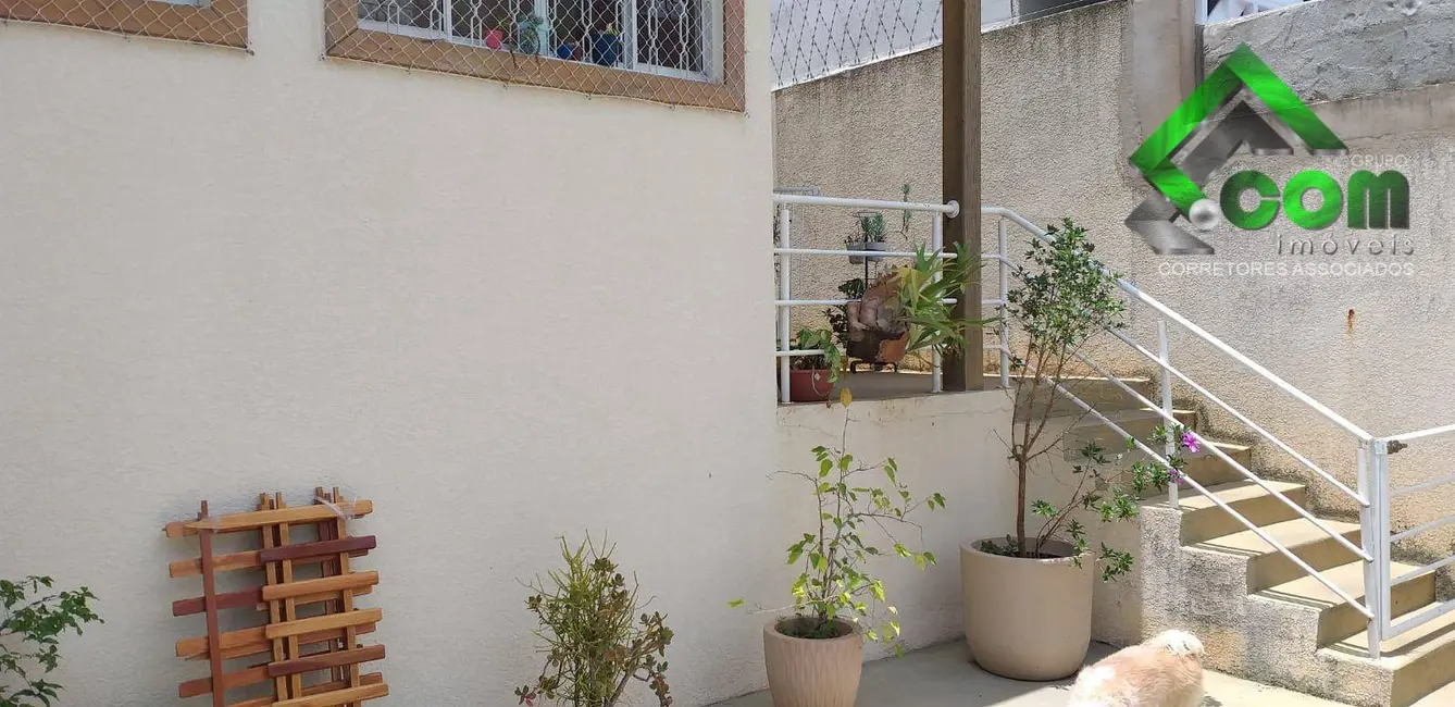 Foto 6 de Casa com 2 quartos à venda, 175m2 em Nova Cerejeira, Atibaia - SP