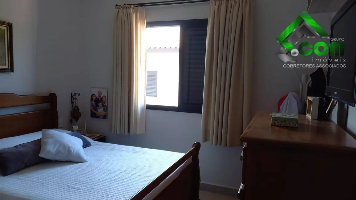 Foto 3 de Casa de Condomínio com 3 quartos à venda, 218m2 em Ribeirão dos Porcos, Atibaia - SP