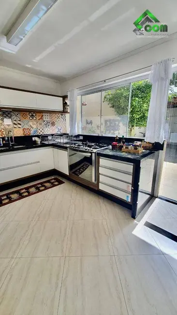 Foto 8 de Casa de Condomínio com 3 quartos à venda, 206m2 em Ribeirão dos Porcos, Atibaia - SP