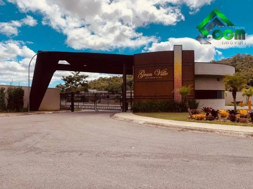 Foto 2 de Terreno / Lote à venda, 525m2 em Atibaia - SP