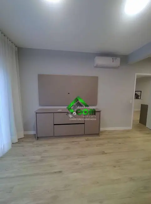 Casa de Condomínio com 3 quartos à venda, 677m2 em Cidade Satélite, Atibaia - SP - imagem 6 Foto 6 de Casa de Condomínio com 3 quartos à venda, 677m2 em Cidade Satélite, Atibaia - SP