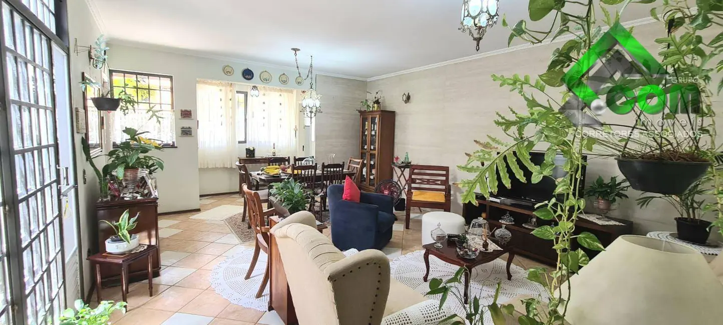 Foto 7 de Casa com 3 quartos à venda, 307m2 em Nova Gardênia, Atibaia - SP