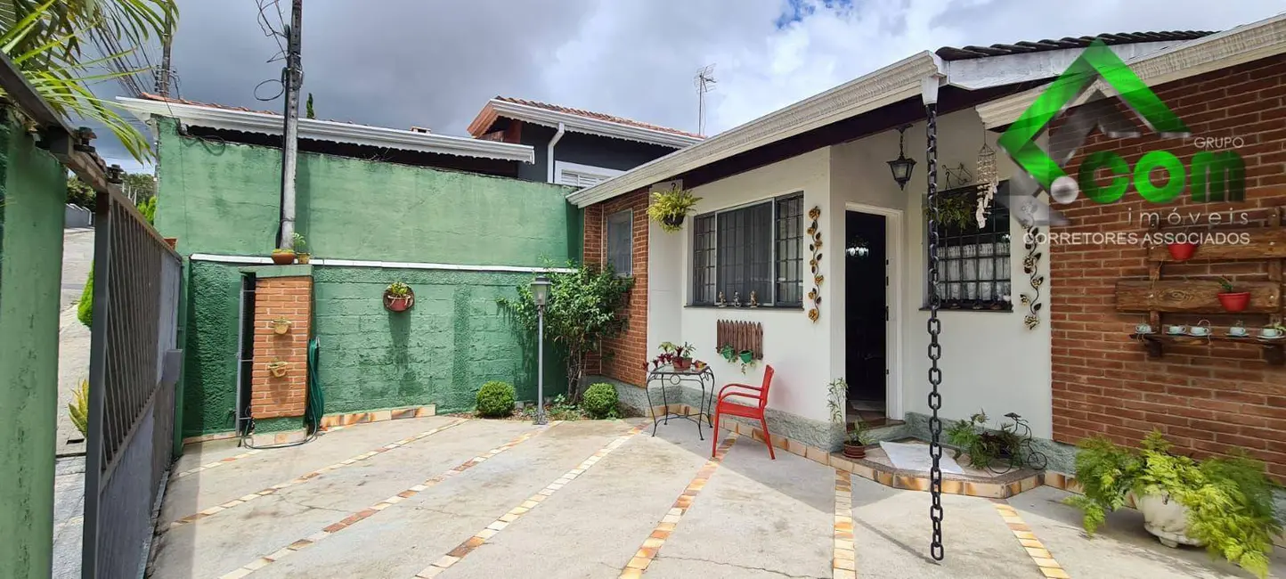 Foto 4 de Casa com 3 quartos à venda, 307m2 em Nova Gardênia, Atibaia - SP