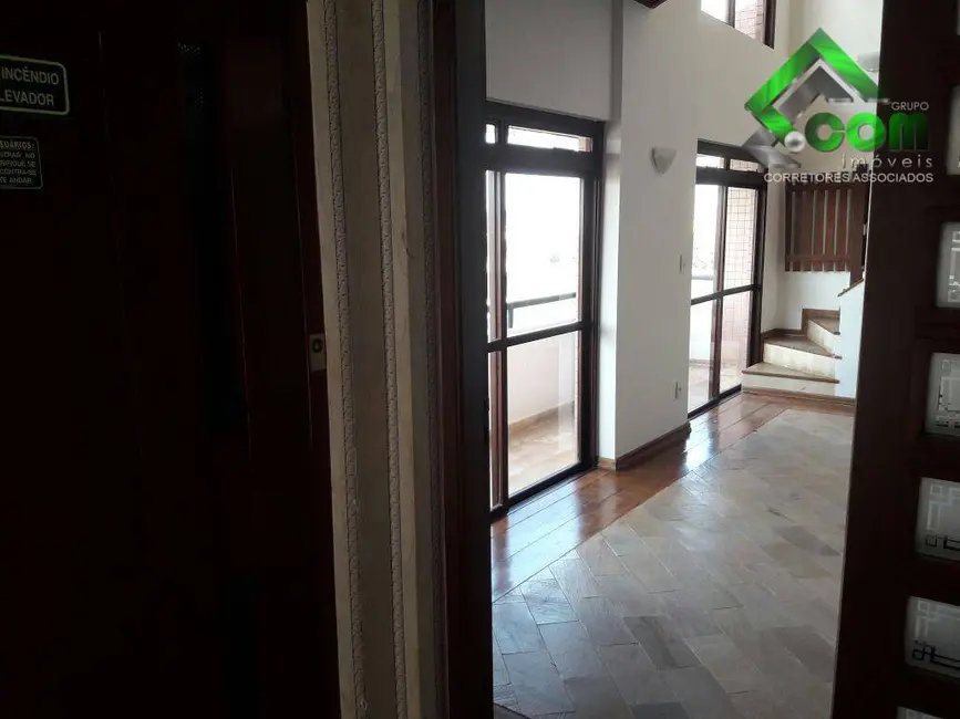 Apartamento com 4 quartos à venda, 341m2 em Jardim Flamboyant, Campinas - SP - imagem 7 Foto 7 de Apartamento com 4 quartos à venda, 341m2 em Jardim Flamboyant, Campinas - SP