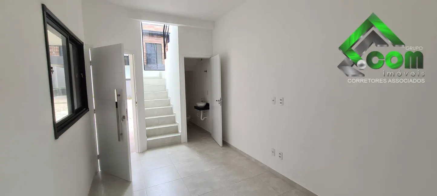 Foto 9 de Casa de Condomínio com 2 quartos à venda, 69m2 em Jardim Santo Antônio, Atibaia - SP