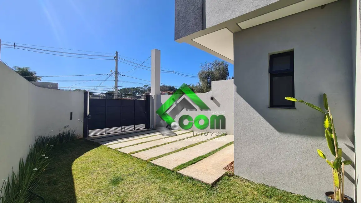 Foto 2 de Casa com 3 quartos à venda, 179m2 em Jardim Maristela, Atibaia - SP