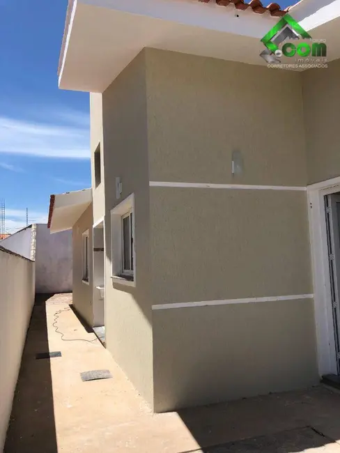 Foto 4 de Casa de Condomínio com 3 quartos à venda, 200m2 em Bom Jesus Dos Perdoes - SP