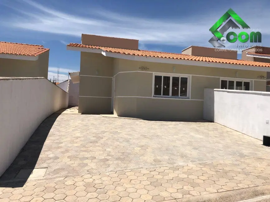 Foto 2 de Casa de Condomínio com 3 quartos à venda, 200m2 em Bom Jesus Dos Perdoes - SP