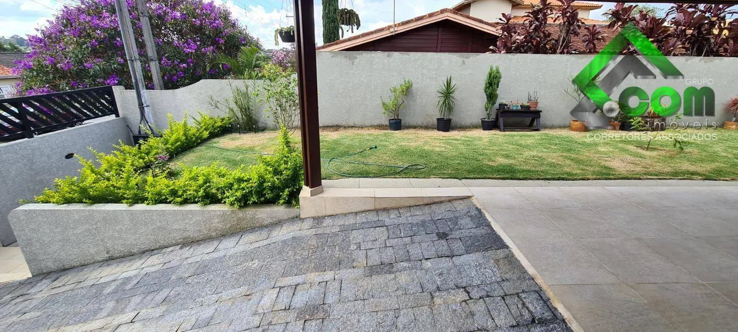 Casa de Condomínio com 3 quartos à venda, 510m2 em Jardim Shangri-Lá, Atibaia - SP - imagem 3 Foto 3 de Casa de Condomínio com 3 quartos à venda, 510m2 em Jardim Shangri-Lá, Atibaia - SP