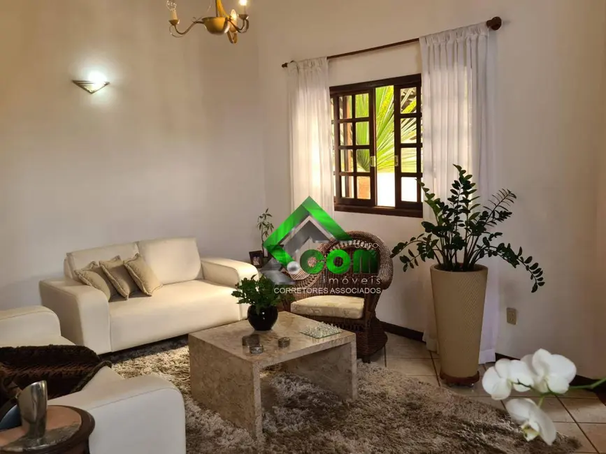 Foto 6 de Casa com 3 quartos à venda, 354m2 em Vila Petrópolis, Atibaia - SP