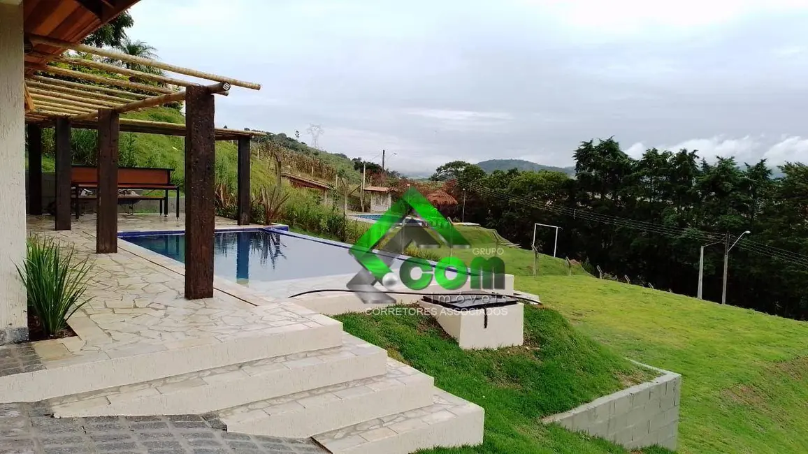 Foto 2 de Chácara com 1 quarto à venda, 1000m2 em Atibaia - SP